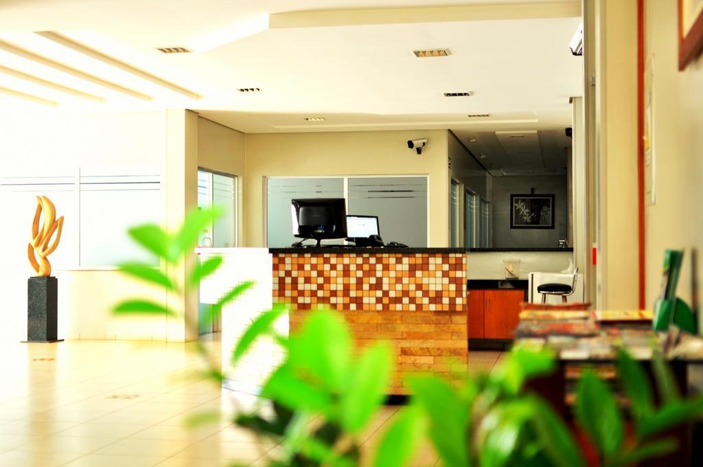 Hotel Executivo อรากัวอีนา ภายนอก รูปภาพ